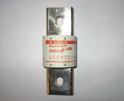 FUSIBLE A50P 700 AMP, 500V A50P700-4